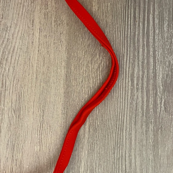 Blue notes red flounce large bikini top -must be bundled! - Picture 2 of 5